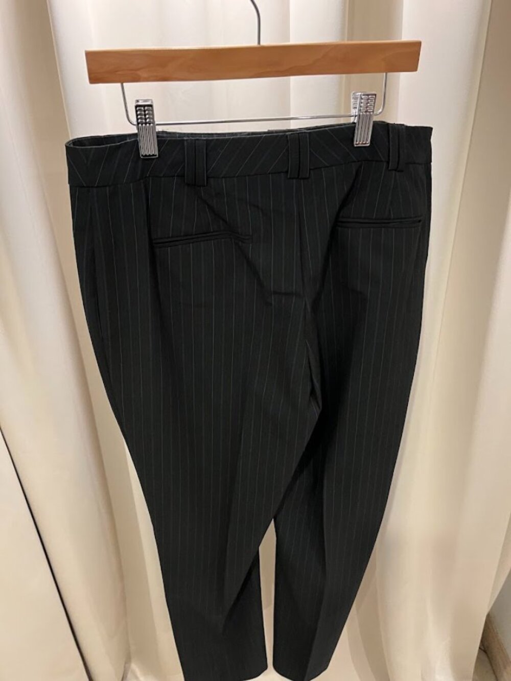 Alfani Ladies Black With Blue Stripe Dress Pants Size 8
